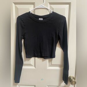 Victoria's Secret Black Long-Sleeve Cropped Crew Top